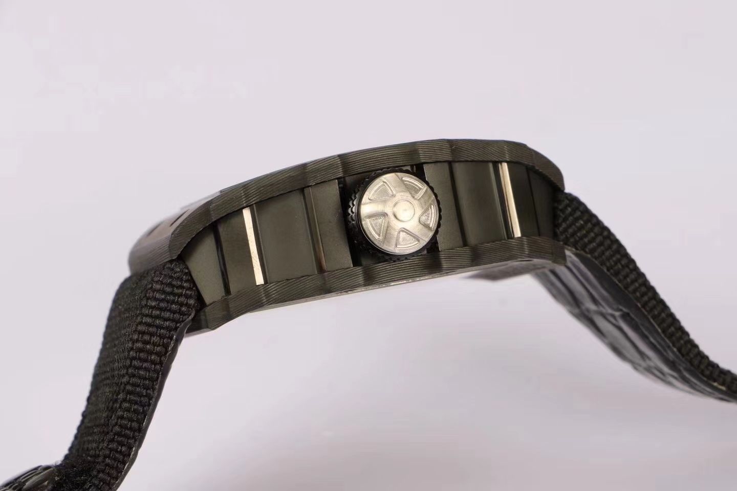 【RICHARD MILLE】复刻高仿RM53-01 这款腕表充满动感与活力 / RM53-01