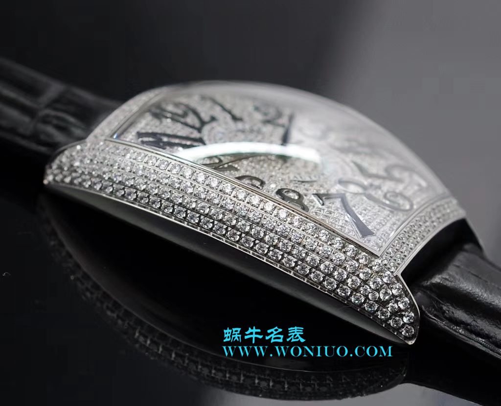 【GF新品-男神特供版】Franck Muller 法穆兰Casablanca系列8880酒桶型男表 / FL025