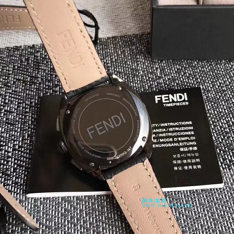 FENDI芬迪小怪兽石英计时男女中性手表（张艺兴同款） / Fendi990