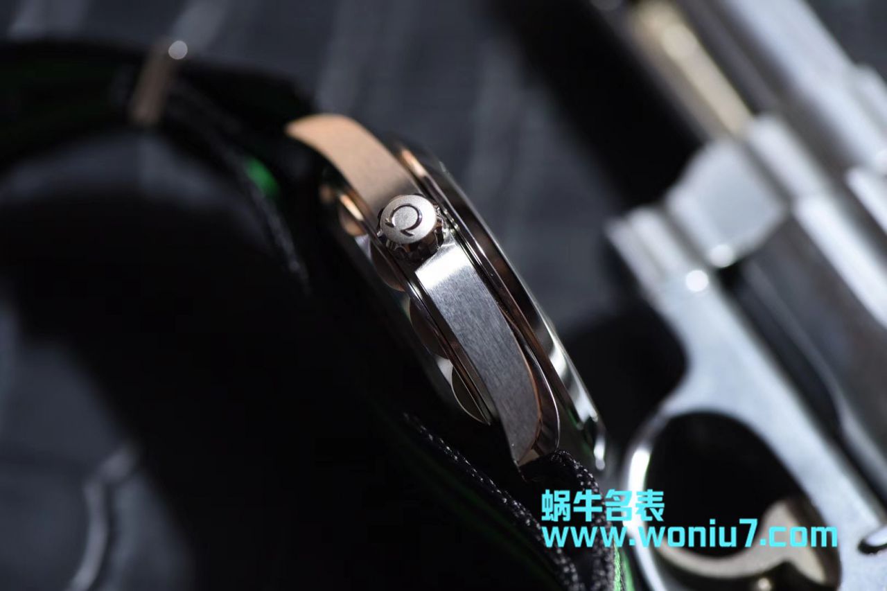【VS一比一复刻手表】欧米茄海马系列220.12.41.21.01.002腕表 / M367