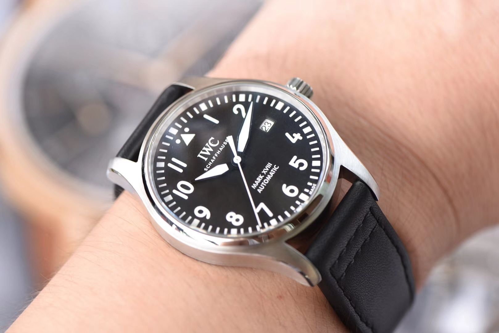 IWC万国表飞行员马克十八系列IW327001腕表【V7一比一复刻高仿手表】 / WG191
