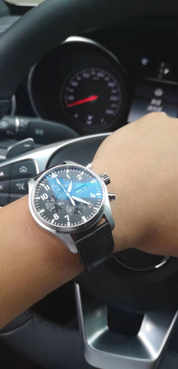 【怎么样买v6厂的复刻手表】IWC万国表飞行员系列IW377719腕表 