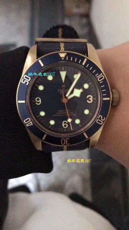 帝舵碧湾系列M79250BA-0001腕表一比一超A精仿手表【XF新品首发：贝克汉姆同款－最新帝驼碧湾青铜型－小铜盾】 / DT033