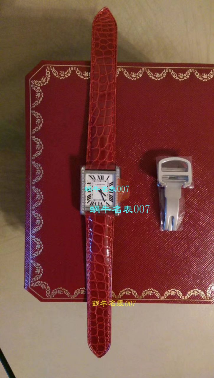 【视频评测】CARTIER卡地亚山度士W20106X8机械女士腕表（V6一比一超A高精仿搭配蓝面表带） / K216