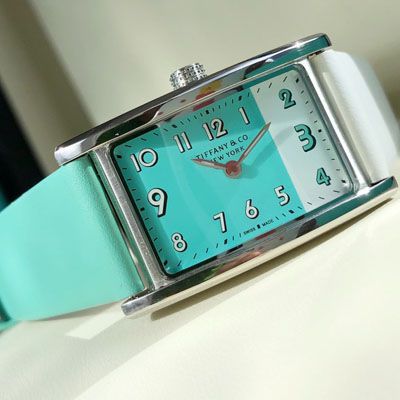 【渠道定制】蒂芙尼拼色夜光手表，世界上最迷人的蓝色，tiffany blue女装腕表！价格报价