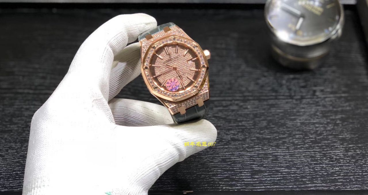 【视频评测JF厂Audemars Piguet复刻手表】爱彼皇家橡树系列15402OR.ZZ.D003CR.01腕表 / AP179