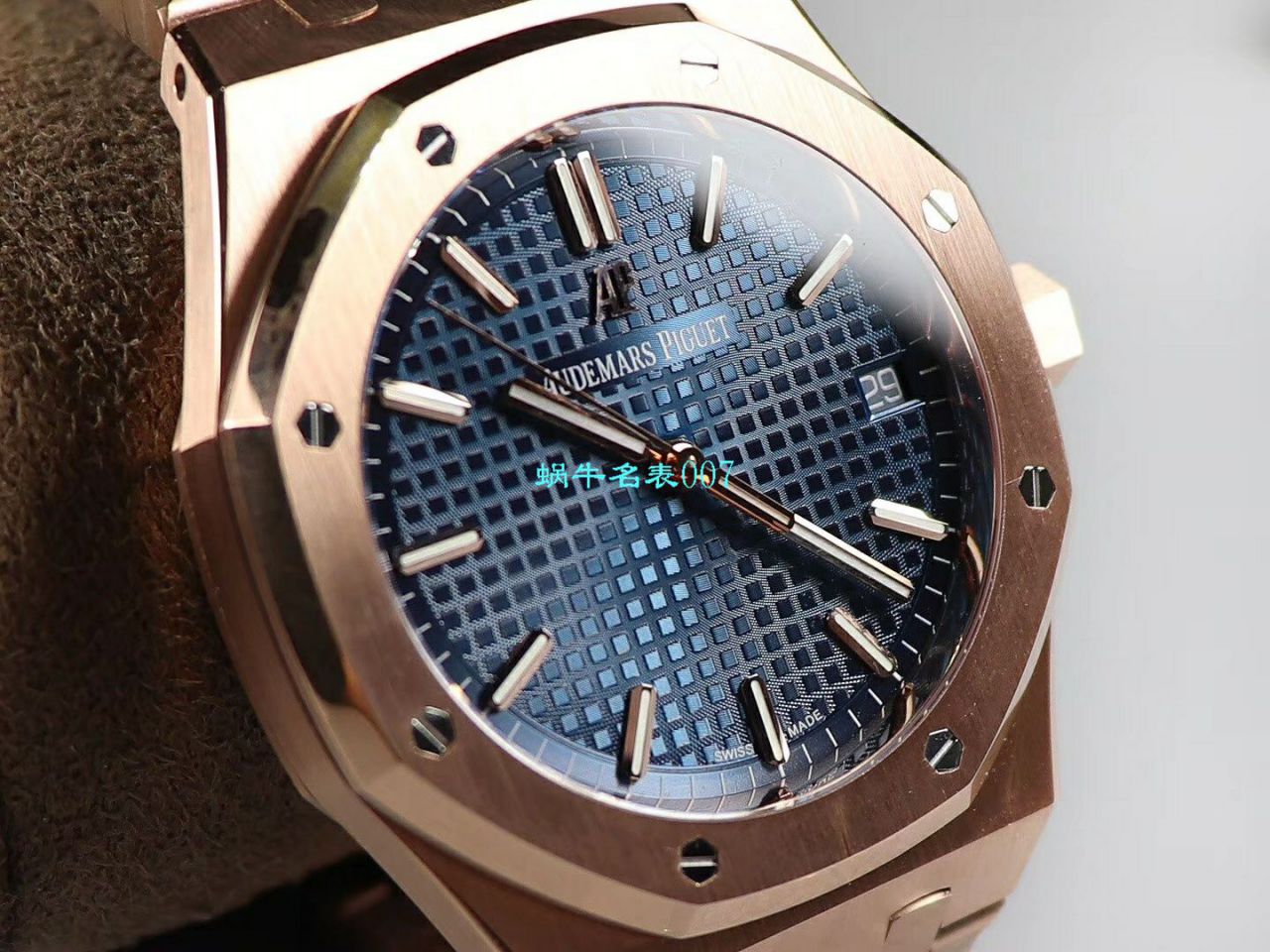 【OM厂Audemars Piguet复刻高仿表】爱彼皇家橡树系列15500OR.OO.1220OR.01，15500OR.OO.D002CR.01腕表 / AP181