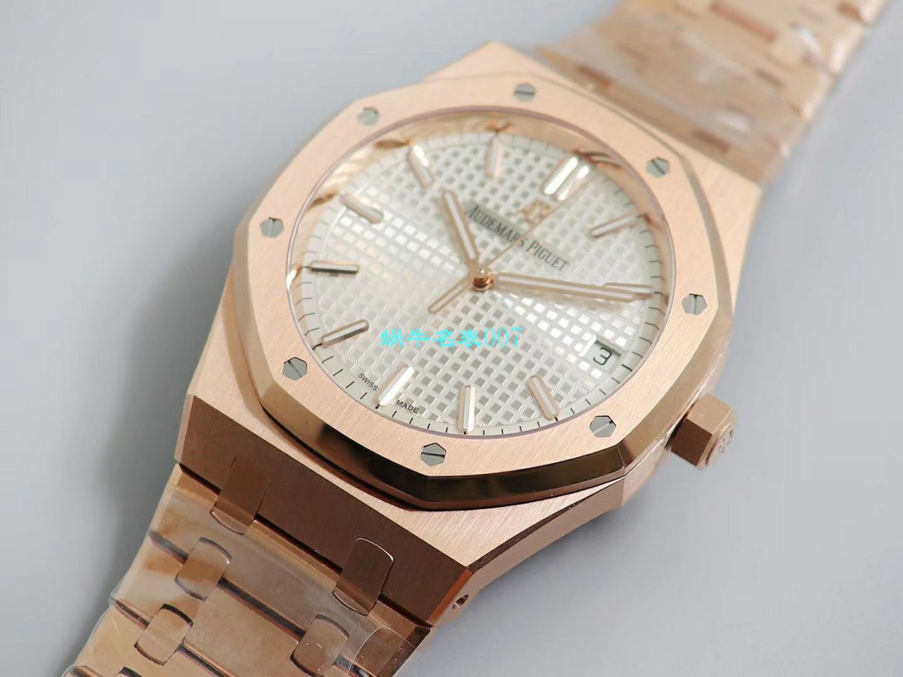 【OM厂Audemars Piguet复刻高仿表】爱彼皇家橡树系列15500OR.OO.1220OR.01，15500OR.OO.D002CR.01腕表 / AP181