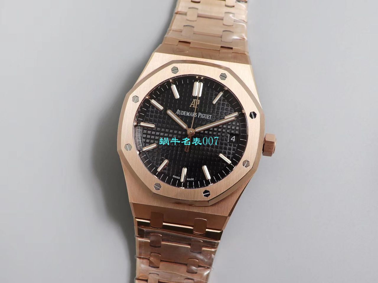 【OM厂Audemars Piguet复刻高仿表】爱彼皇家橡树系列15500OR.OO.1220OR.01，15500OR.OO.D002CR.01腕表 