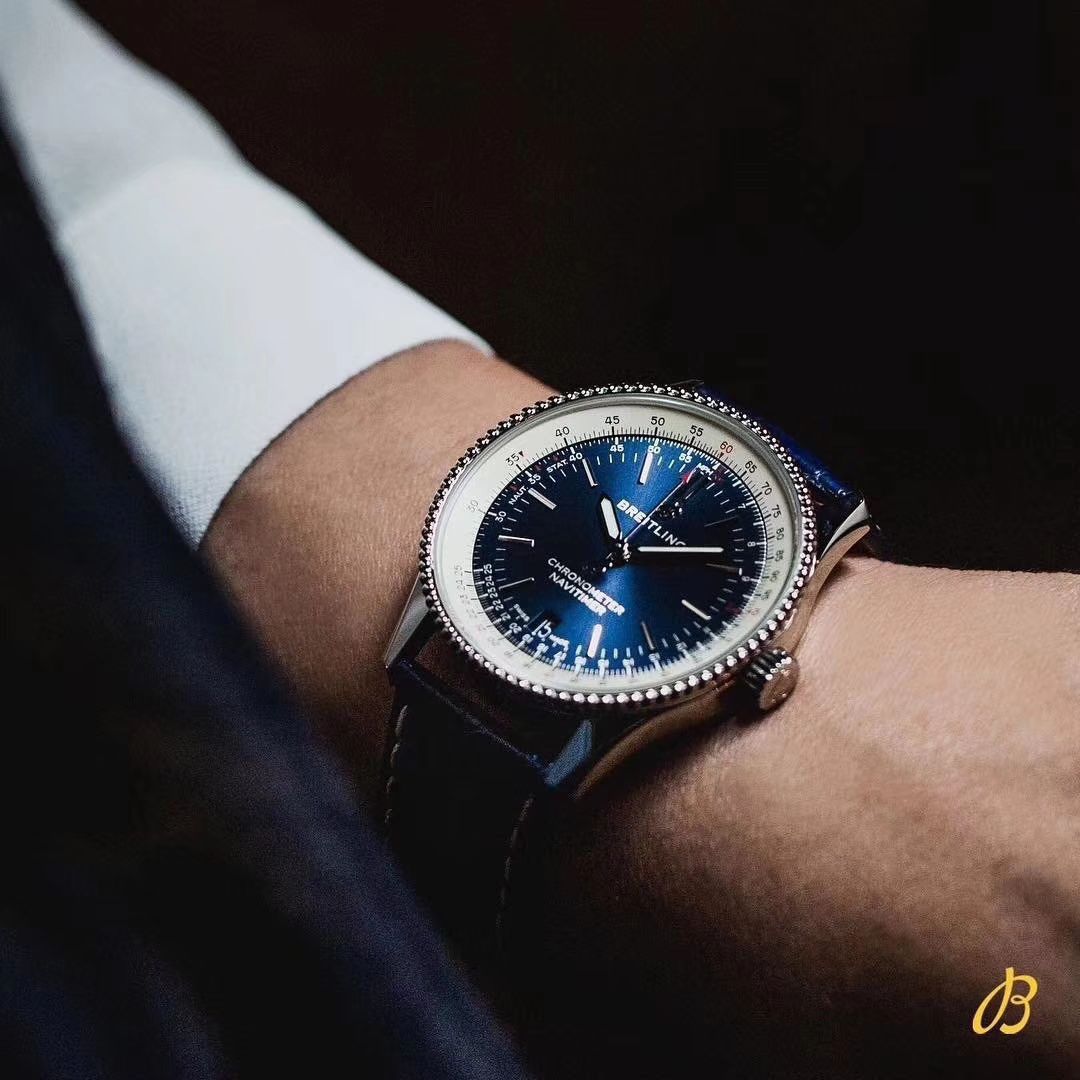 【视频评测KOR厂Breitling超A高仿手表】百年灵38MM航空计时1系列A17325241B1A1腕表 