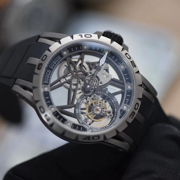 4、罗杰杜彼1:1手表价格正常：天津原装罗杰杜彼手表表带价格是多少