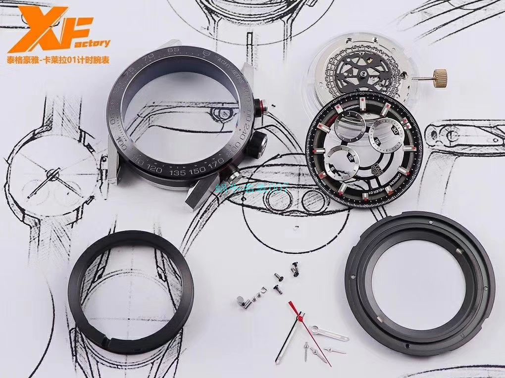 HEUER-01腕表的12 种部件采用模块化设计