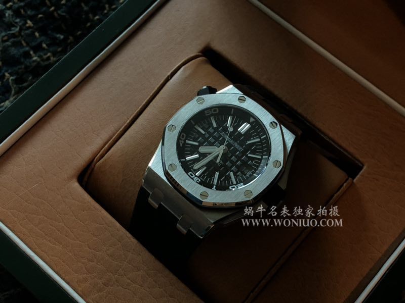 视频评测JF厂官网V9S最新AP爱彼皇家橡树离岸型高仿15703ST.OO.A002CA.01腕表 / JFAP15703