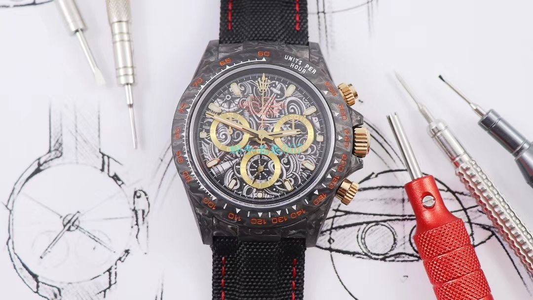 WWF厂官网新品发布劳力士最新DIW团队改装碳纤维迪通拿腕表 
