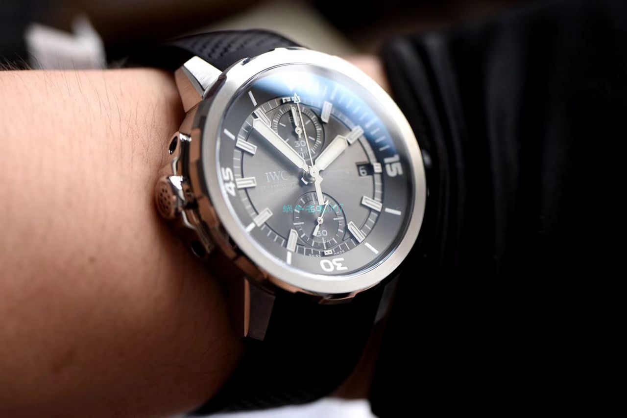 V6厂顶级复刻手表万国海洋时计鲨鱼特别限量版IW379506腕表 / WG523