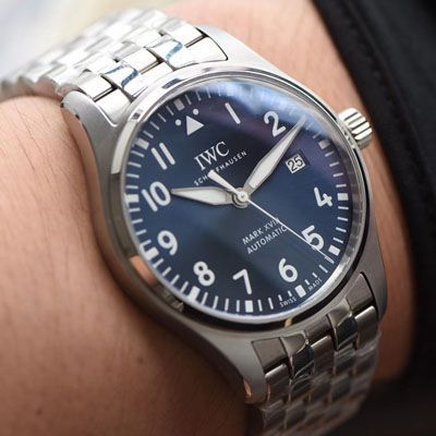 【视频评测最好的超A高仿手表网站】V7厂万国飞行员马克十八小王子IW327014腕表