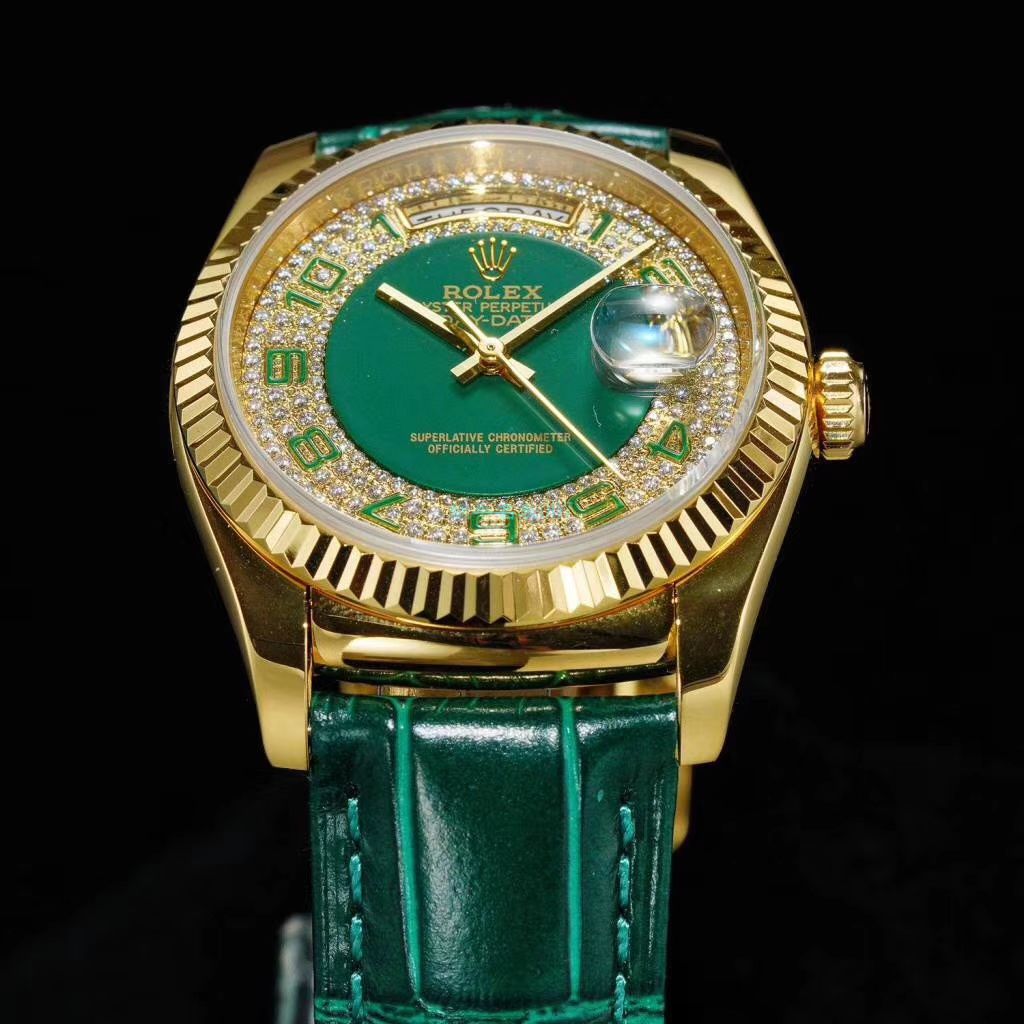 劳力士星期日历型系列118138绿盘腕表 / R609