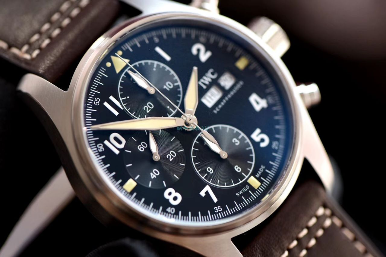 ZF厂复刻手表万国飞行员系列IW387903腕表 