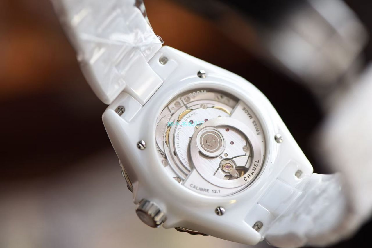 BV厂顶级复刻香奈儿女士手表新款背透J12系列H5700腕表 
