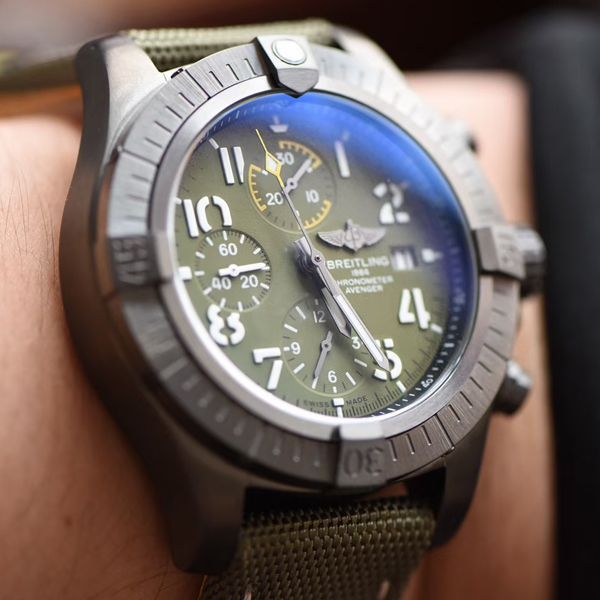 OX厂1比1精仿百年灵手表复仇者系列V13317101L1X1腕表