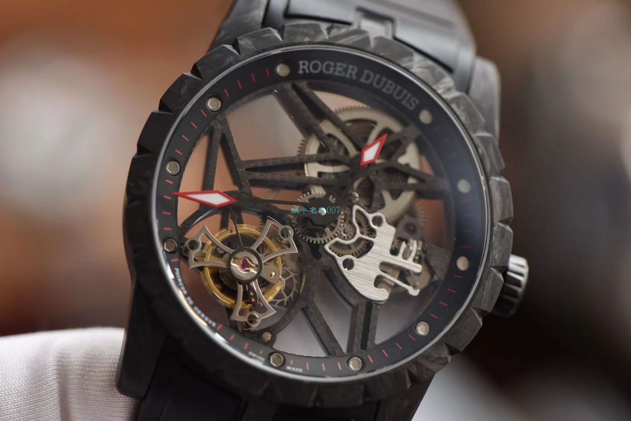 BBR厂罗杰杜彼Roger Dubuis王者系列碳纤维陀飞轮顶级高仿手表DBEX0577腕表 