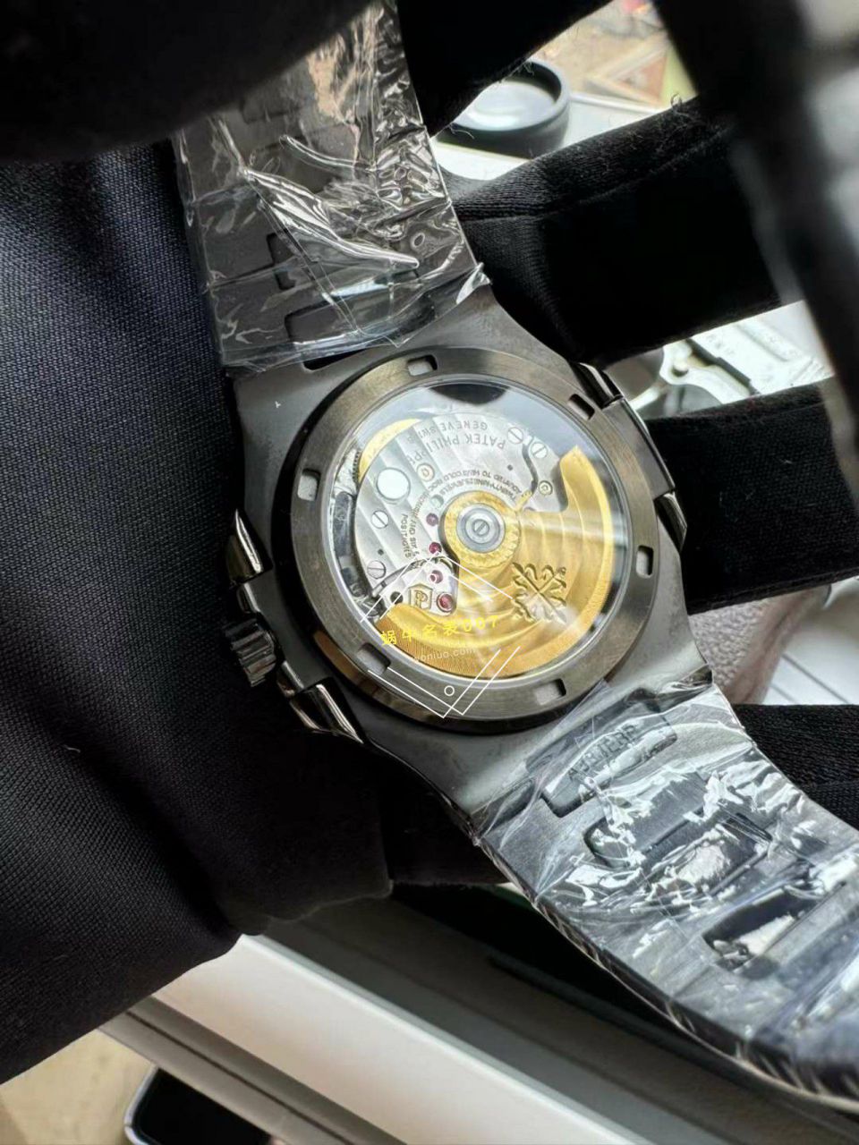 视频评测PATEK PHILIPPE  百达翡丽碳纤维DIW 鹦鹉螺5711  