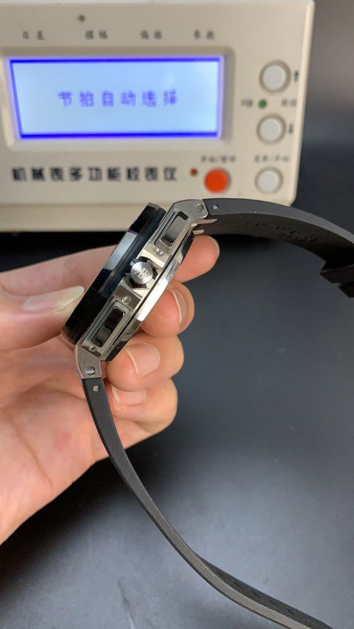 APF厂爱彼熊猫皇家橡树离岸型超A复刻高仿26400SO.OO.A002CA.01腕表 / AP287