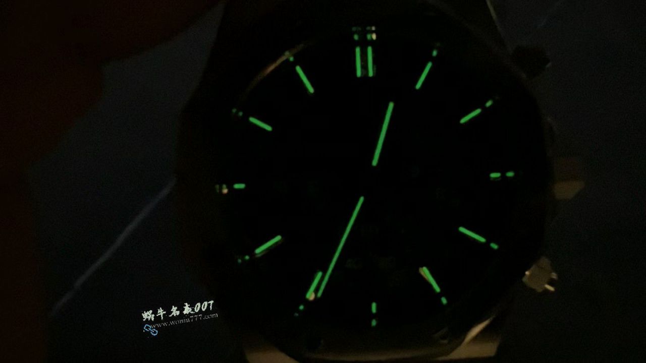 爱彼Audemars Piguet皇家橡树一比一复刻高仿26240ST.OO.1320ST.05腕表 / AP300