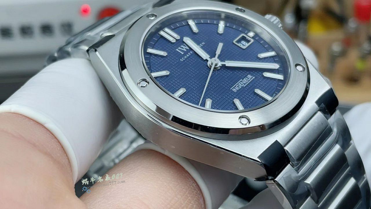 V7厂新款蓝面IWC万国顶级复刻高仿工程师系列IW328907腕表 / WG637