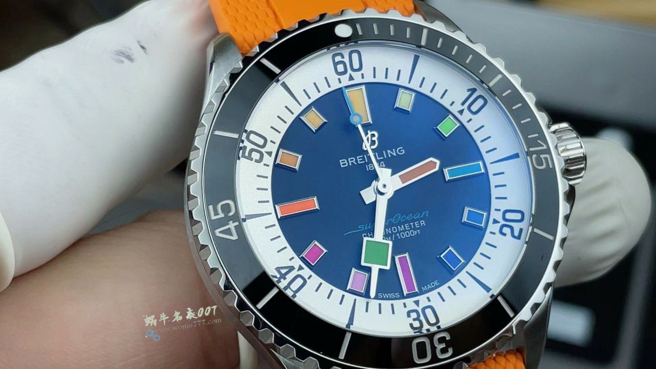 BLS百年灵彩虹超级海洋系列超A高仿手表网站A17375211B2S1腕表 / BL211