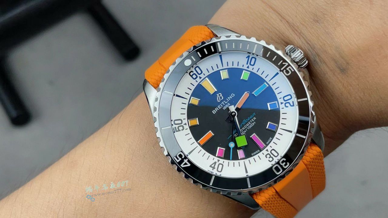 BLS百年灵彩虹超级海洋复刻手表A17375211B2S3腕表 / BL213
