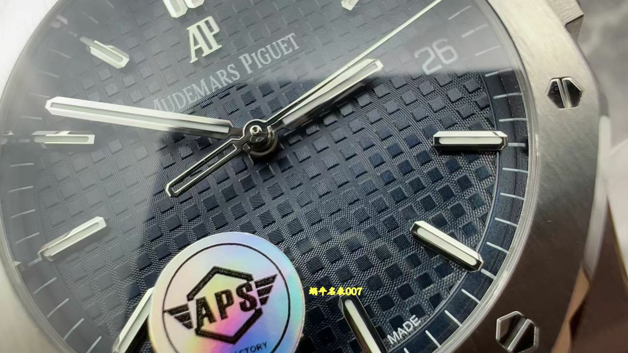 APS厂爱彼皇家橡树顶级复刻15500ST.OO.1220ST.01皮带款腕表 / AP371