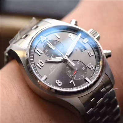 【独家视频测评V6厂一比一超A高仿手表】万国飞行员喷火战机计时腕表系列 IW387804腕表