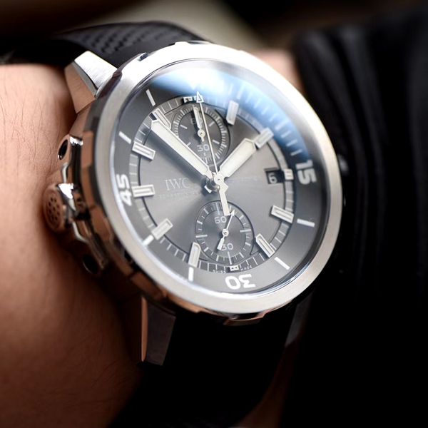 V6厂顶级复刻手表万国海洋时计鲨鱼特别限量版IW379506腕表超A一比一复刻手表